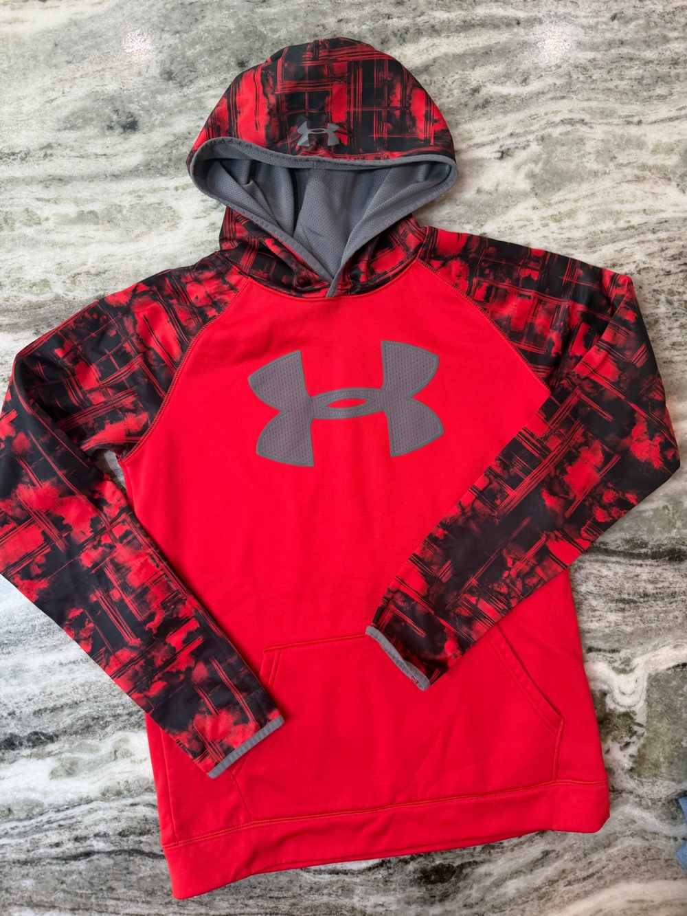 Under Armour Red & Black Logo Hooded Pullover Youth XL